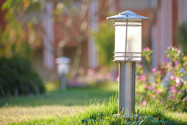 Photo of a professional outdoor landscape lighting installation in Escondido, CA